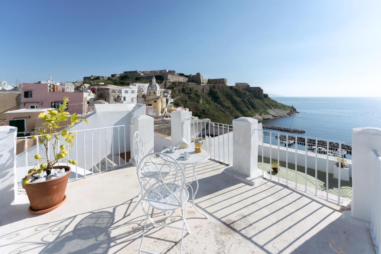 TORRETTA CORRICELLA- Torretta Lägenhet Procida Exteriör bild
