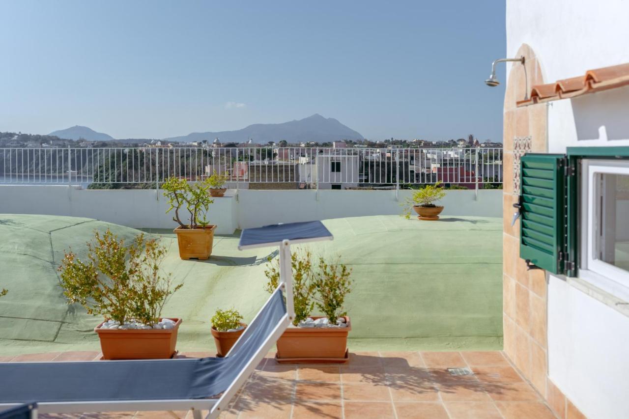 TORRETTA CORRICELLA- Torretta Lägenhet Procida Exteriör bild
